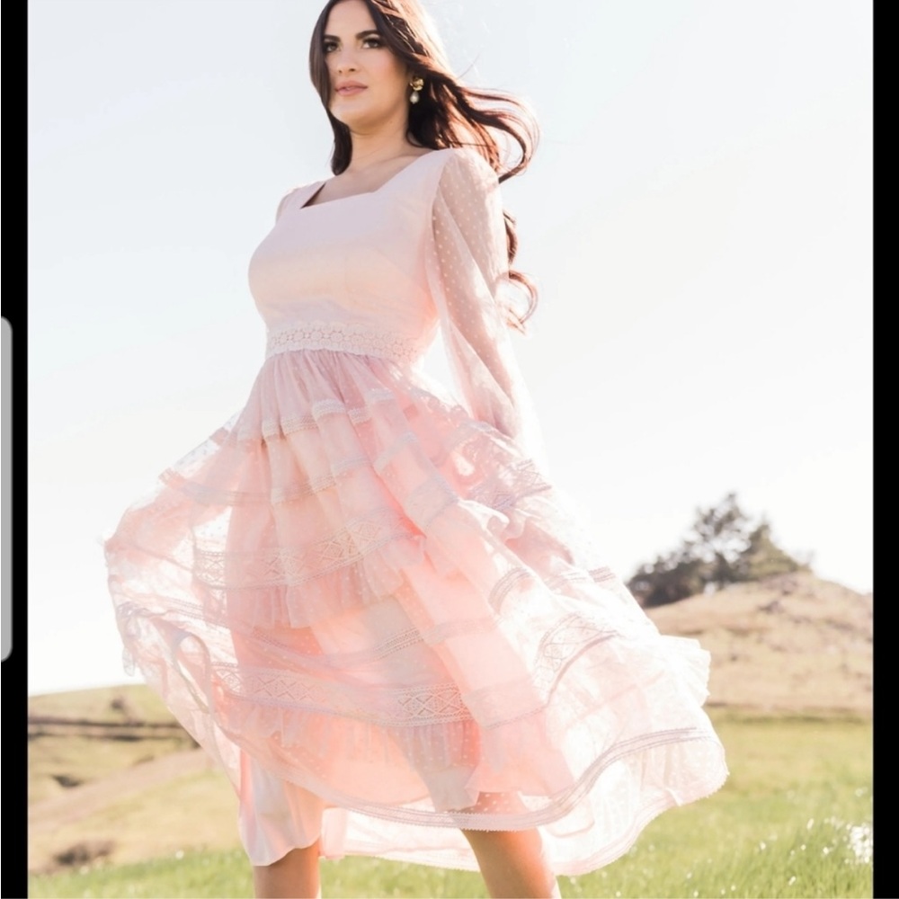 Rachel Parcell Pink Lace Midi Dress
